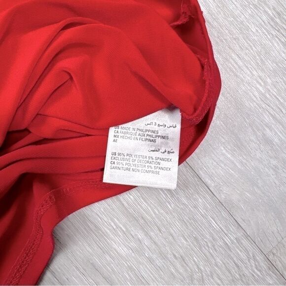 Red Embellished Cut Out Top 3X - Picture 7 of 7